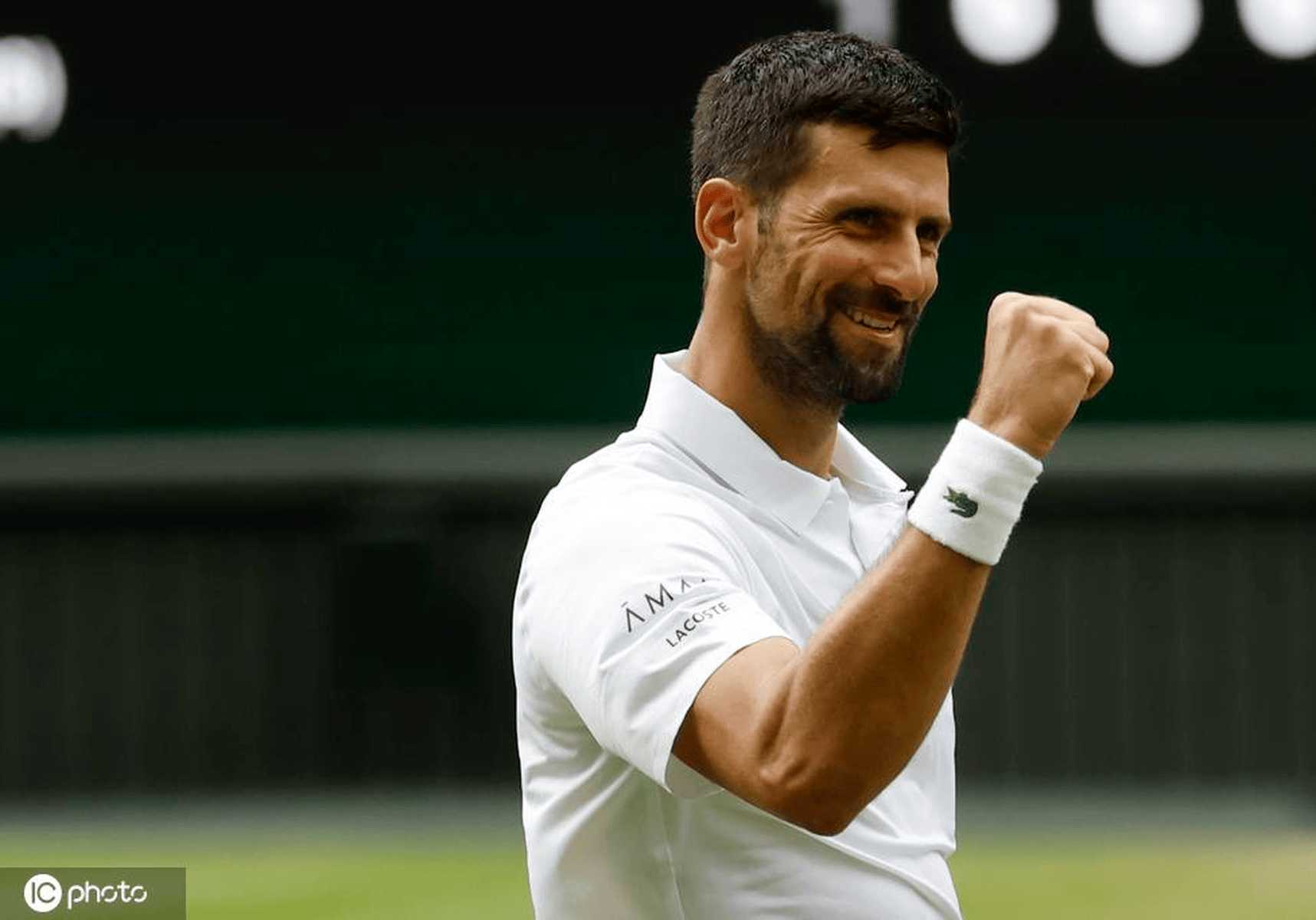 九游体育-德约科维奇关键节点挺进下一轮，雄鹿带队取胜！的简单介绍